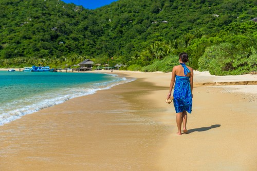 500 x 333 Beach Ninh Van Bay