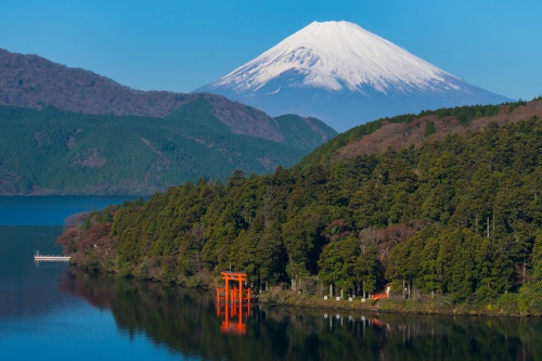 500 x 333 Lake Ashi Hakone National Park