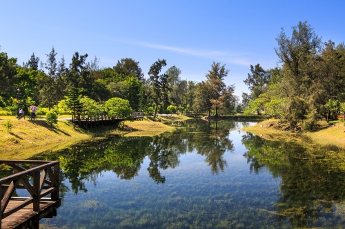 500 x 333 Lake Biwa Japan