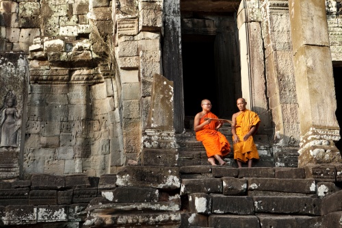 500 x 333 Monks Siem Reap Cambodia