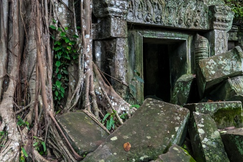 500 x 333 Temple ruins Siem Reap Cambodia