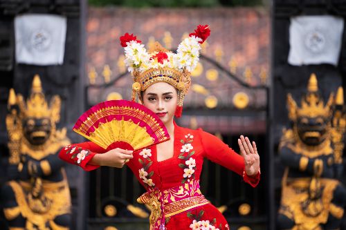 Balinese dancer Ubud Bali 1