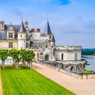 Chateau Amboise Castle, Loire Valley 402x402