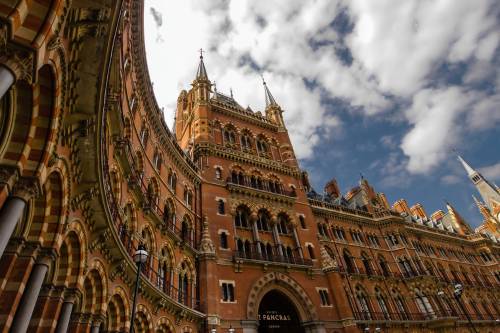 St Pancras Station 500 x 333